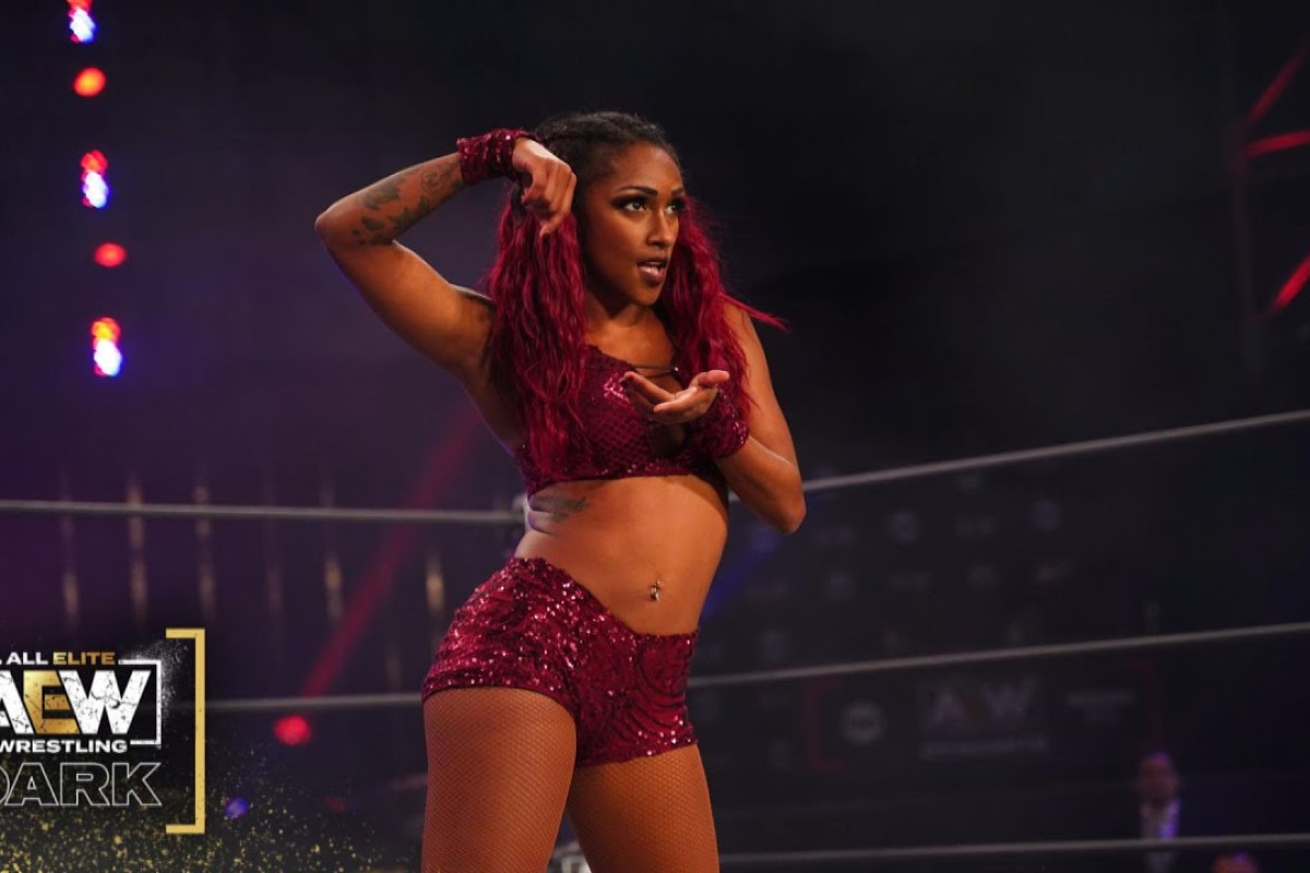 Вельвет садится. Вельвет садится. Ред вельвет рестлерша. Вельвет садится. Вельвет скай рестлер.